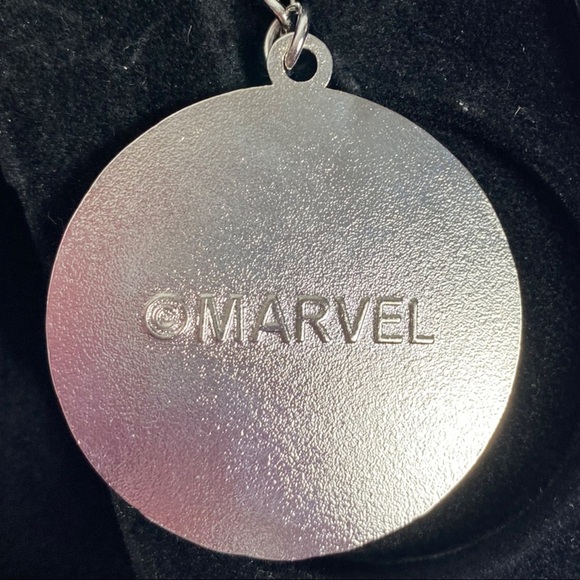 NWT In Gift Box Men’s Marvel Amazing Spider-Man Trifold Wallet With Keychain - Picture 8 of 12